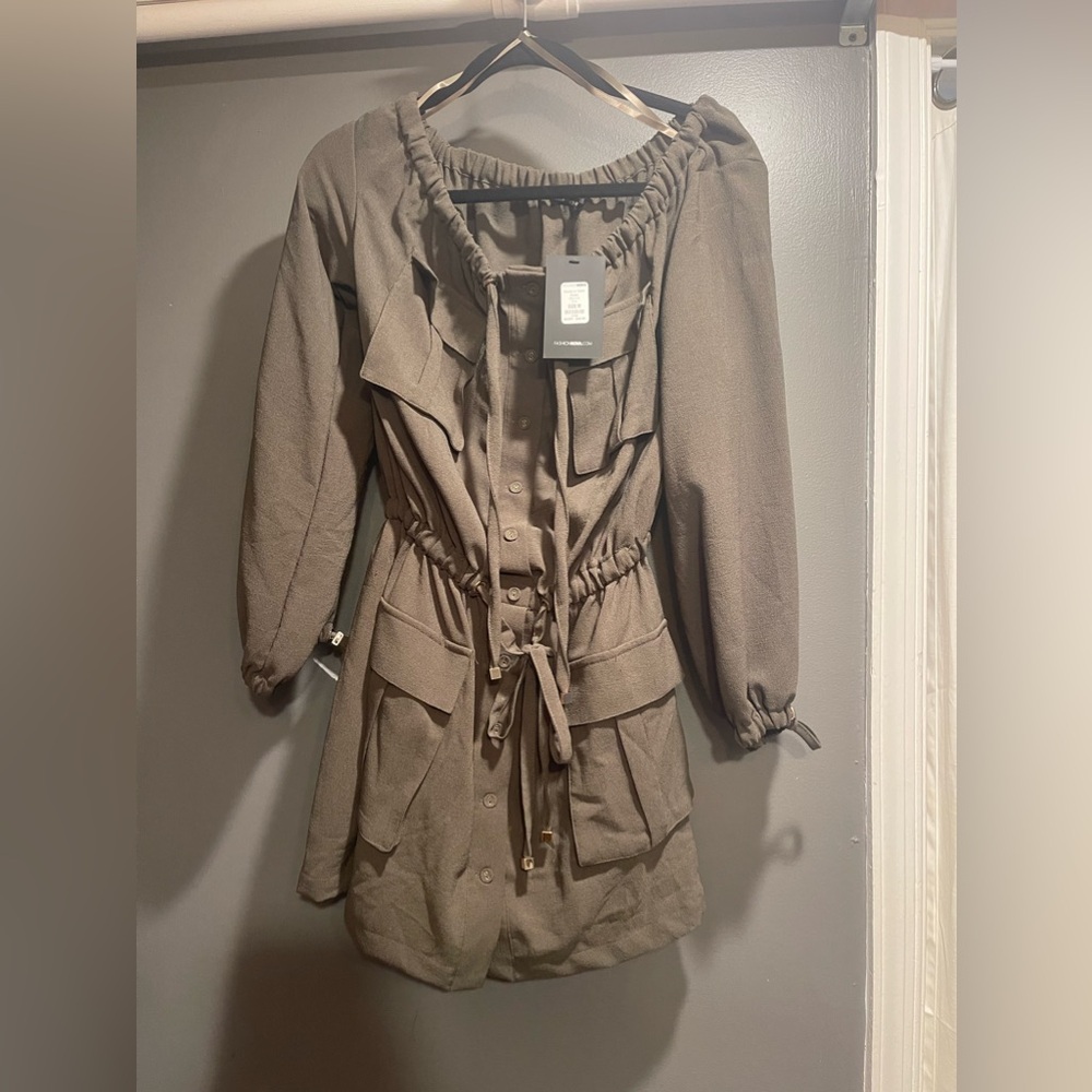 BRAND NEW WITH TAGS *